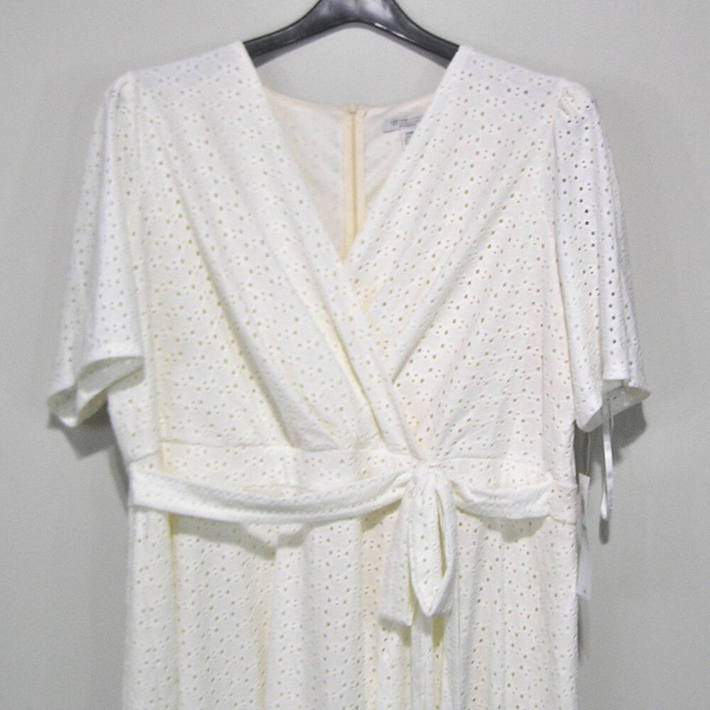 NWT White Eyelet Dress Faux Wrap Size 20W - Picture 4 of 15